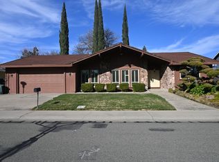 80 Parkshore Cir, Sacramento, CA