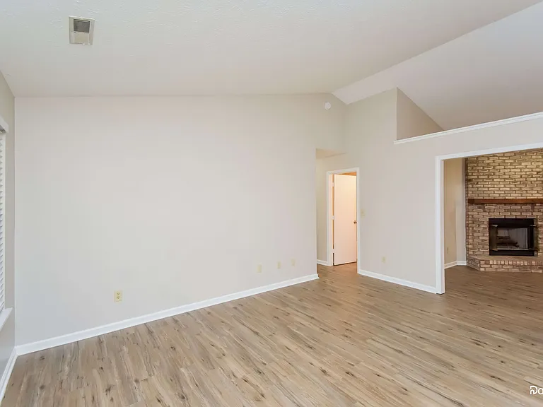 456 Bear Story Blvd — Photo 7