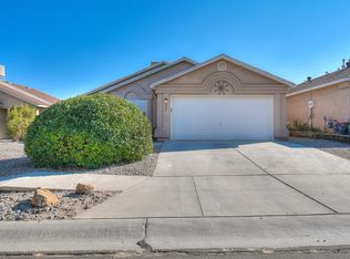 9026 Port Rd NW, Albuquerque, NM 87121