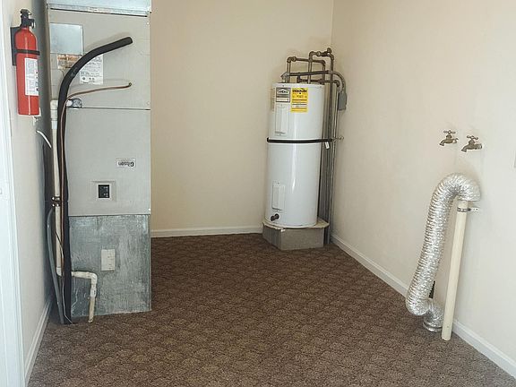 4th image of 905.5 W Boulevard St