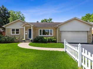 398 E Saint Charles Rd, Elmhurst, IL 60126