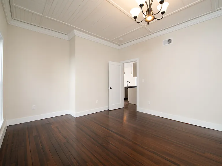 17-19 Playstead Rd #1 — Photo 12