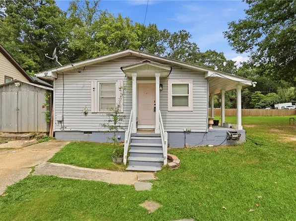 135 N Woodland Dr, Doraville, GA 30340
