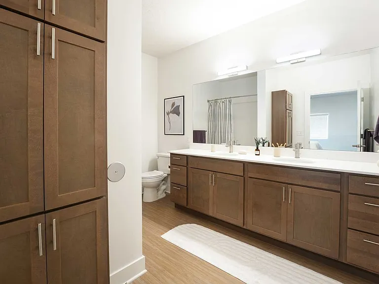 Blair Crossing Apartments — Photo 15