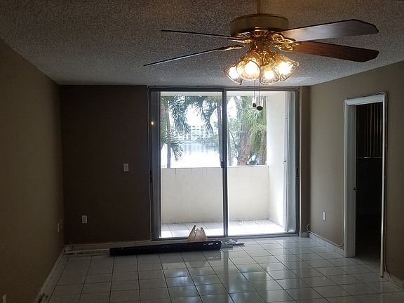 5th image of 10090 NW 80th Ct APT 1234