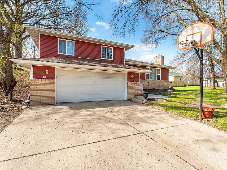 1st image of 713 7th Avenue Cir SE