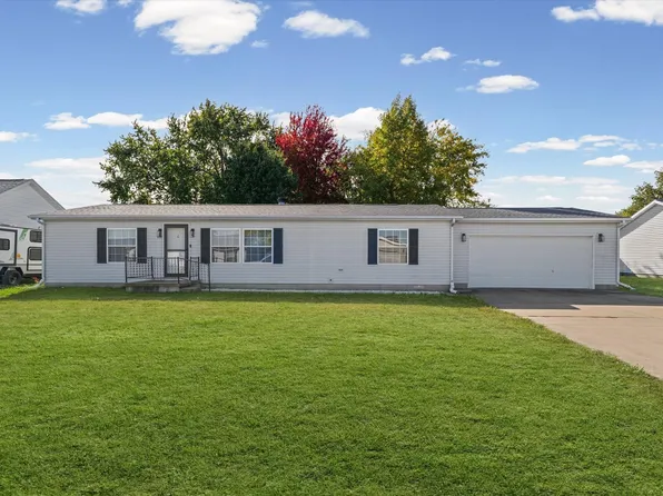 509 W Rhodes St, Thomasboro, IL 61878