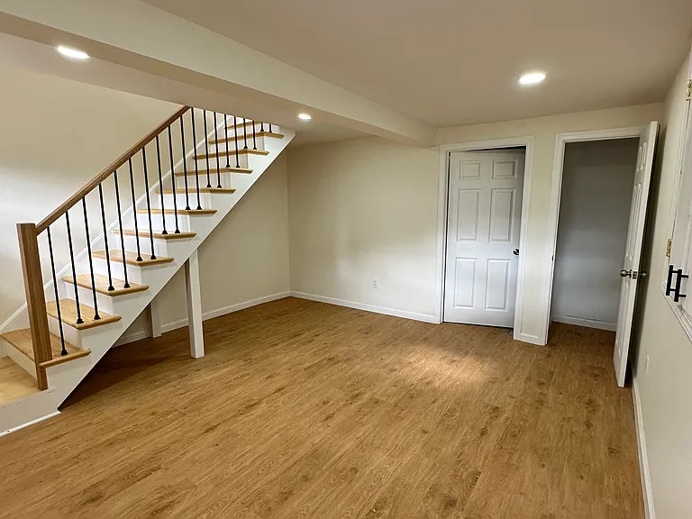 92 Bloomfield Ave #1 — Photo 13