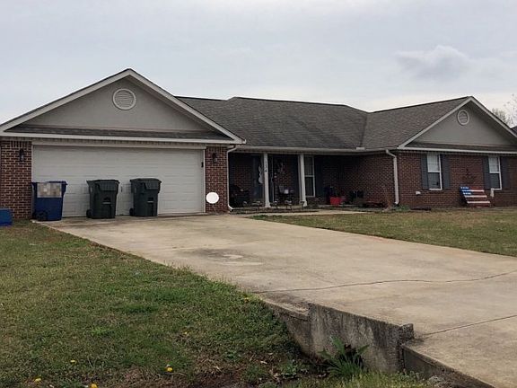 3rd image of 134 Laurel Oak Rd