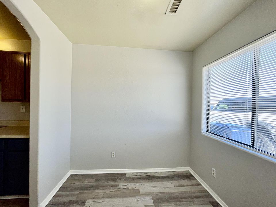 1st image of 8132 E Lakeshore Dr #B