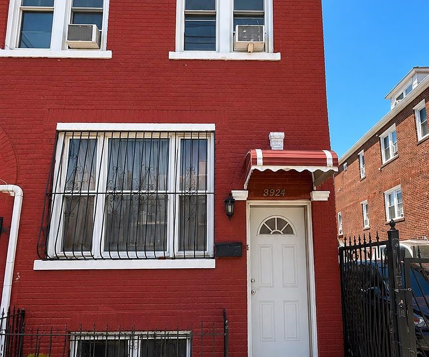 1st image of 3224 110th Street