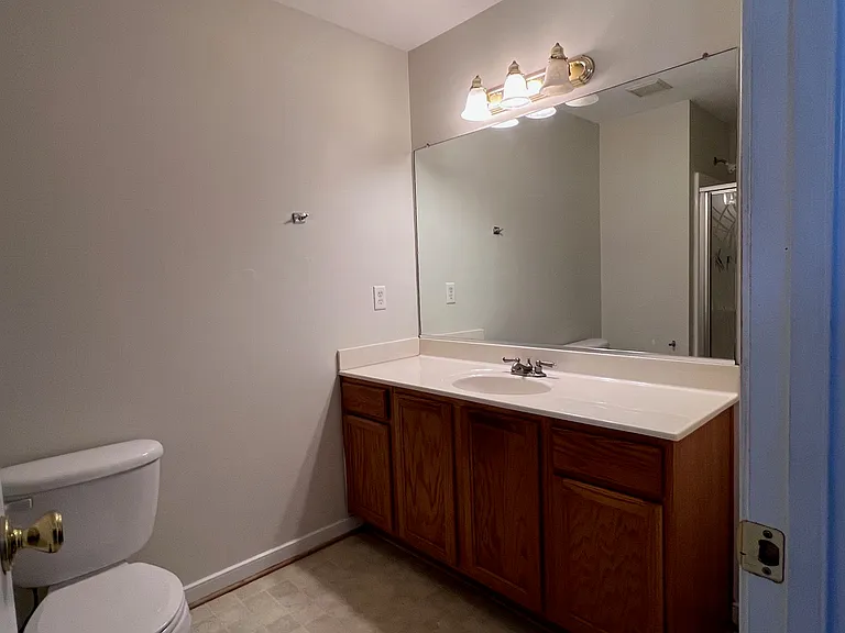 619 Village Gate Dr — Photo 5
