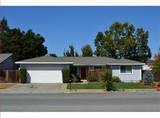 1009 Welburn Ave, Gilroy, CA 95020
