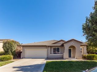 400 Rennert Way, Dixon, CA 95620