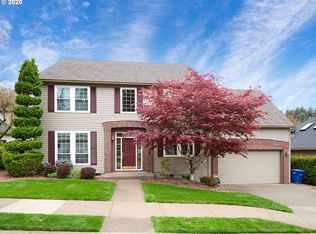 12383 SE One Rosa Dr, Happy Valley, OR 97086