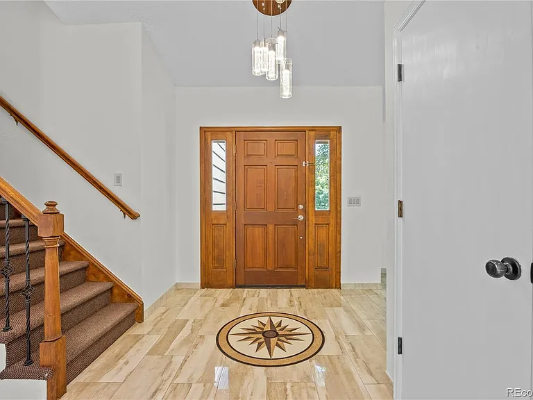 8725 Meadowlark Cir — Photo 22
