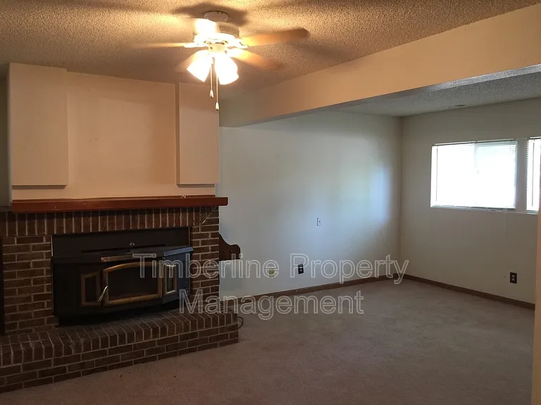 8749 Bellcove Cir — Photo 10