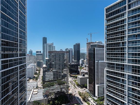 4th image of 475 Brickell Ave APT 4213