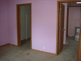 4th image of 1305 W Indiana Ave
