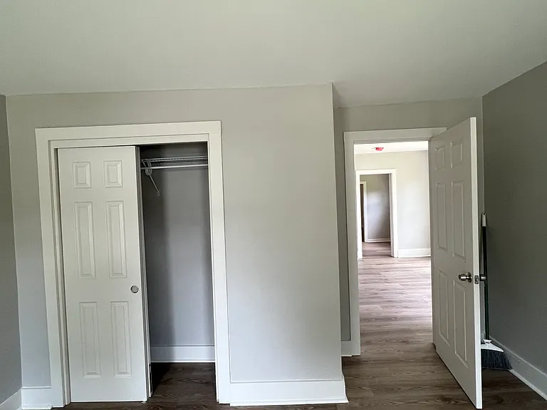 360 N 10th St — Photo 21