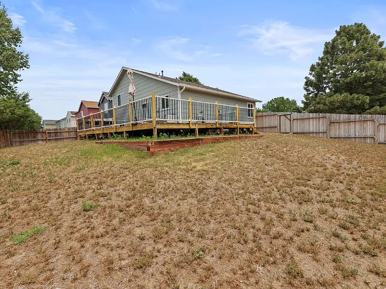 4570 Lincoln Plaza Dr — Photo 39