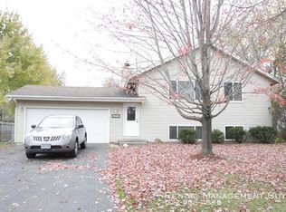 9269 Hale Ave S, Cottage Grove, MN 55016