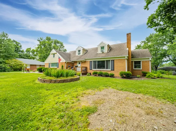 2217 Melody Ln, Anderson, IN 46012