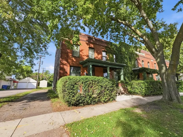 111 Isabel St E, Saint Paul, MN 55107