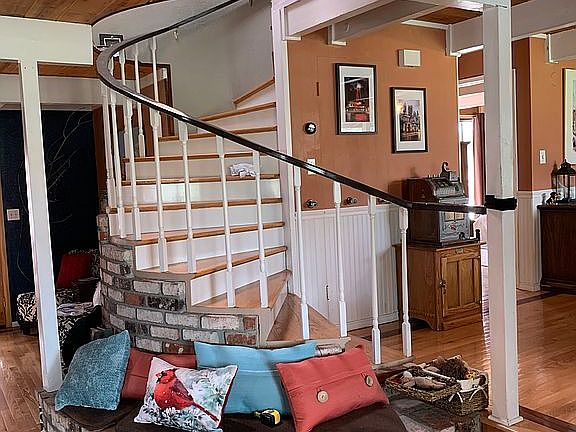 5th image of 513 Chinook Ln