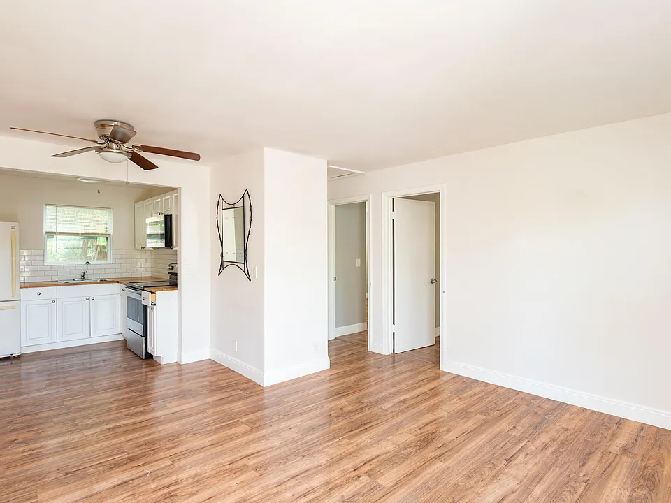 715 S Swinton Ave #2B