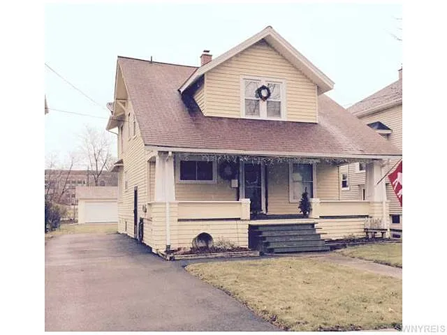 36 Livingston Pl photo 1