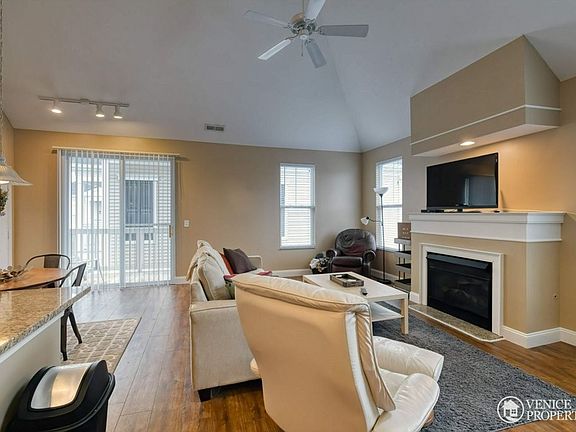 5th image of 1787 Drayton Park Ct