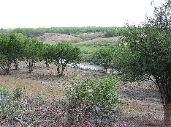 3rd image of 28797 Arroyo Acres
