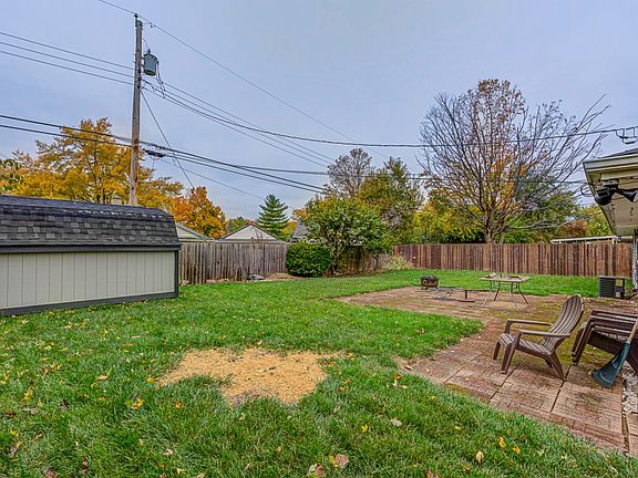 4th image of 3841 Ackerman Blvd