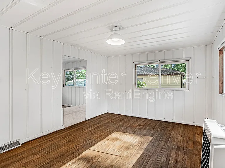 421 N Stuart St — Photo 13