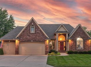 3120 SW Pergola Vw, Lees Summit, MO 64081