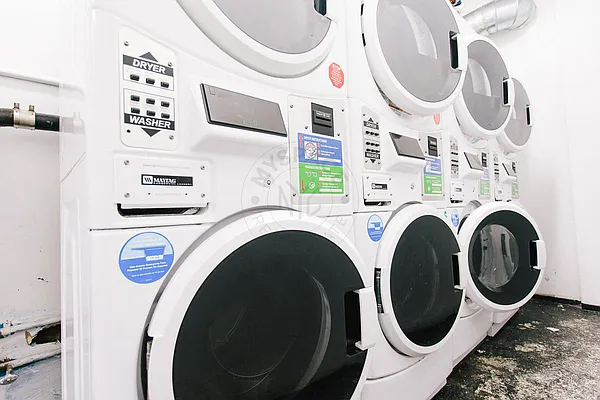 Rented by MySpaceNYC | media 18