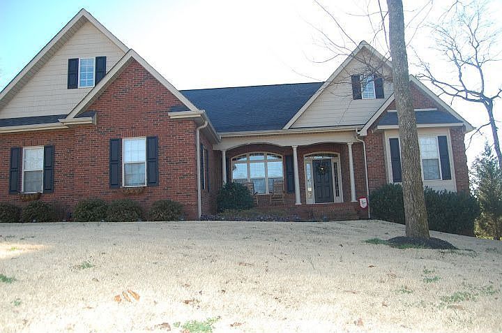 Front with bermuda