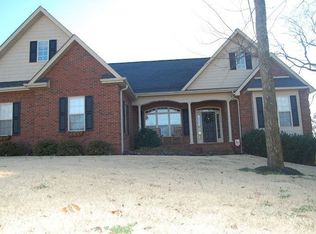 717 Staffordshire Ct, Maryville, TN 37803
