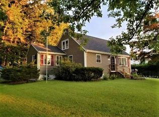 104 Warrenton Rd, Haverhill, MA 01832