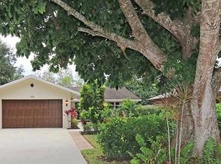 1354 Frank Whiteman Blvd, Naples, FL 34103
