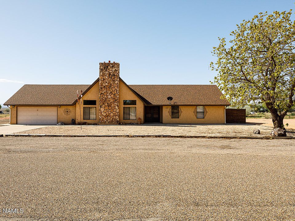 1st image of 405 Cactus Wren Rd