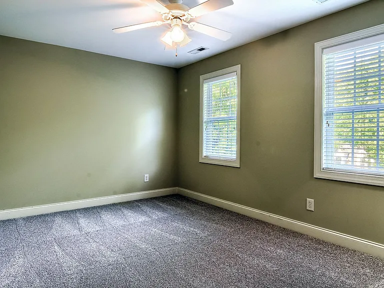 428 Marsh Landing Dr — Photo 30