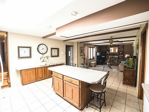 3rd image of 17249 Thornwood Dr
