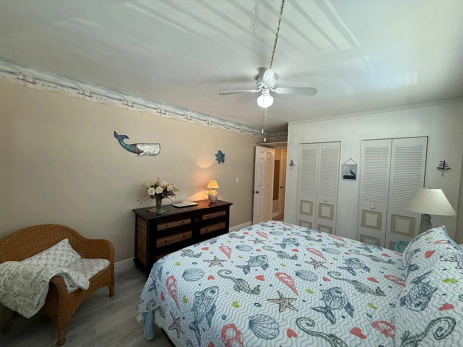 1 bed, 1.0 bath, 691 sqft, $1,900 — Photo 4
