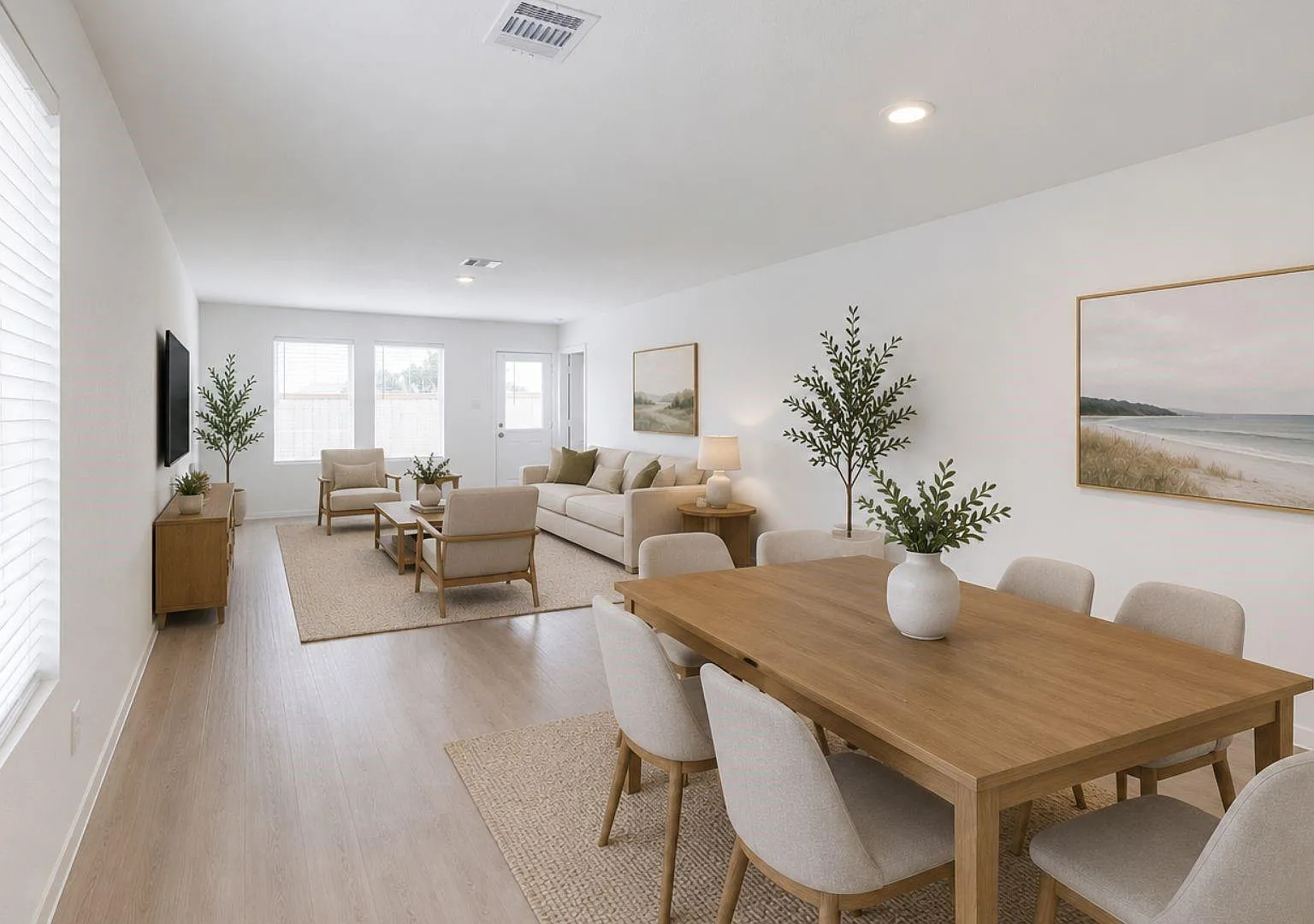 4 bed, 2.0 bath, 1670 sqft, $2,050 — Photo 3