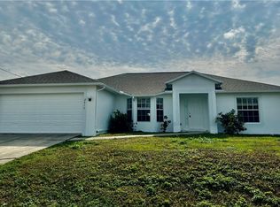 2915 7th St W, Lehigh Acres, FL 33971