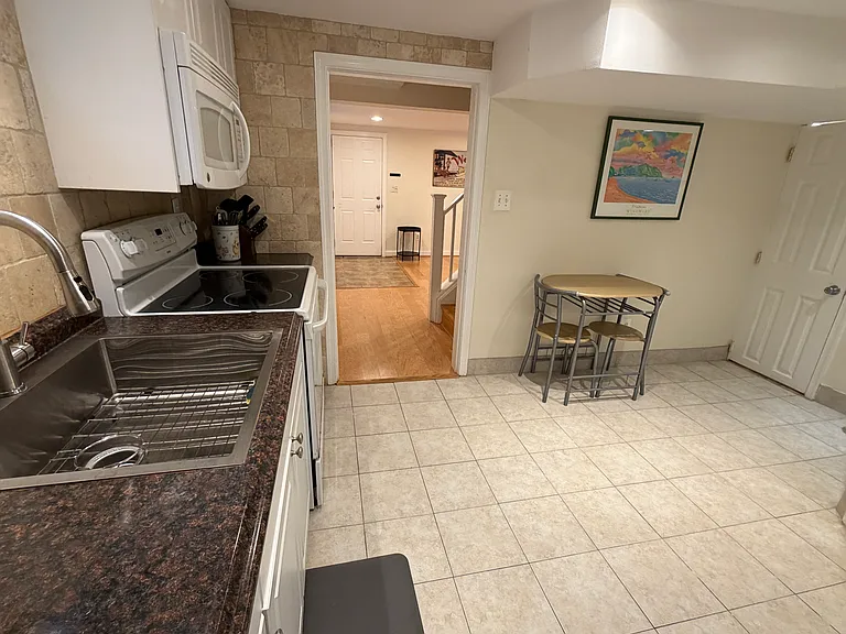 4799 Williamsburg Blvd — Photo 6