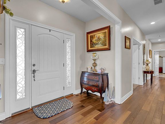 3rd image of 3126 Braxton Park Dr