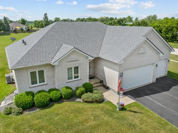 519 Sawgrass Ln, Hampshire, IL 60140